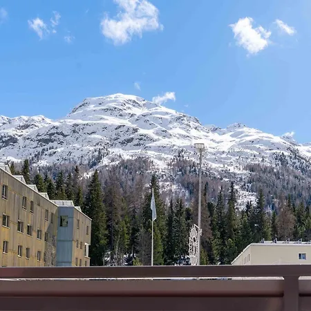 - 2br Balcony View & Parking *