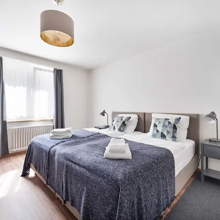 - 2br Balcony View & Parking Appartement *
