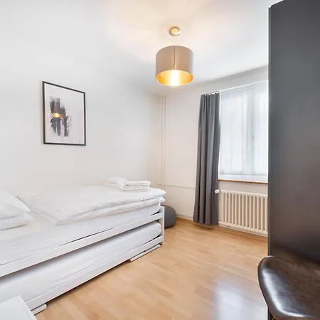 Appartement - 2br Balcony View & Parking *